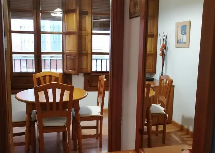 Lejlighed Piso 4 En En Centro - Catedral *